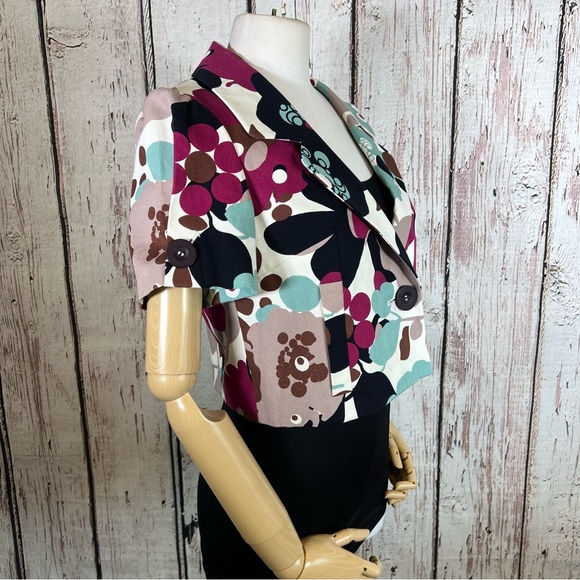 🎉HP🎉 NEW NWOT Hinge Floral Abstract Short Sleeve Cropped Blazer Jacket SMALL - Picture 4 of 16